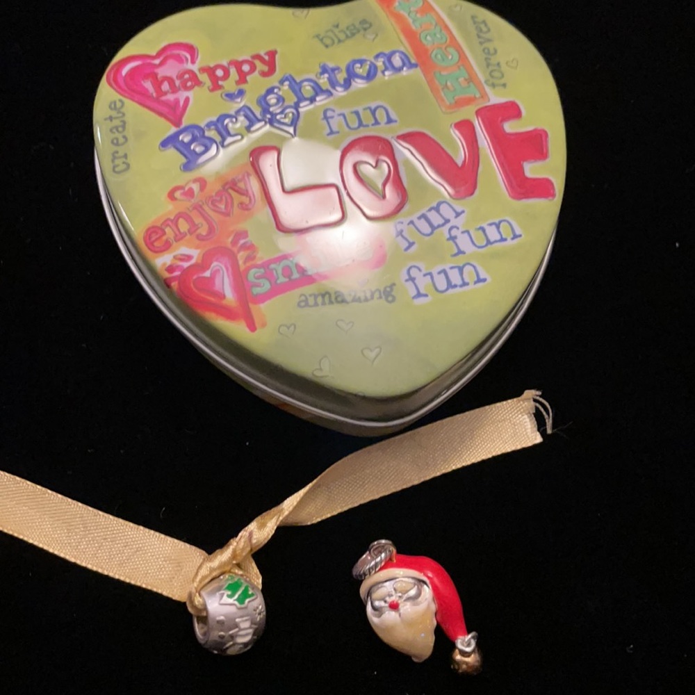 Brighton Santa Charm and Christmas Charm